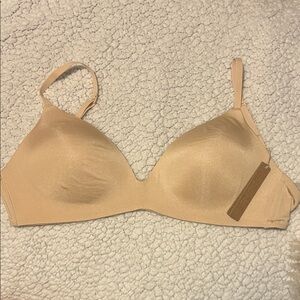 Skims tshirt Bra